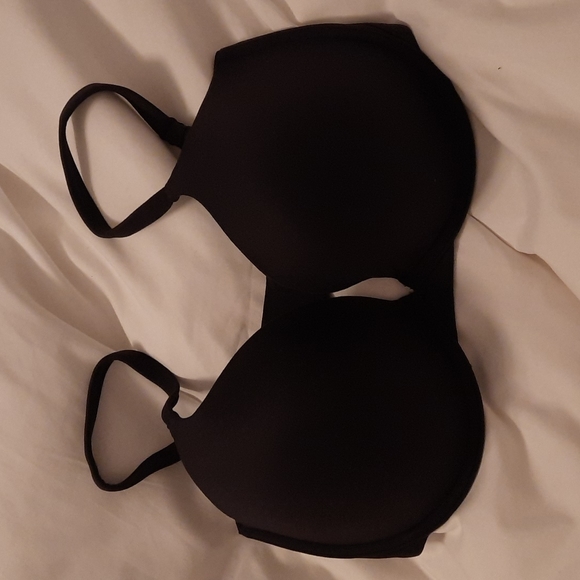 SKIMS Fits Everybody T-Shirt Push Up Bra - Picture 2 of 6